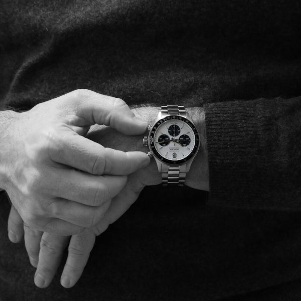 Ocean One Vintage Chronograph II Silver Paul Newman Wrist Shot 3