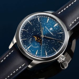 Marine 42 Moon Phase Starry Night Dial 2