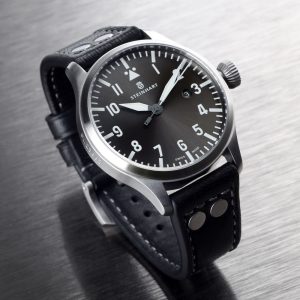 Nav B-Uhr 44 date grey Product Image 3