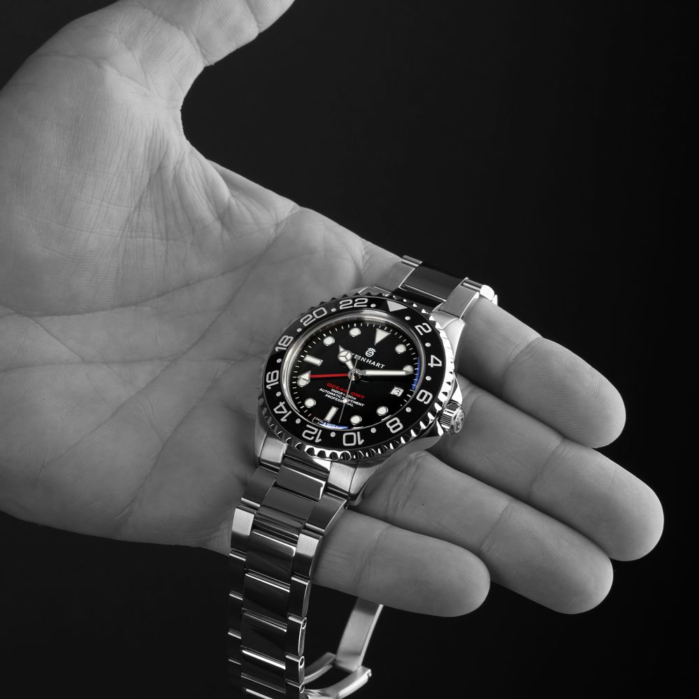 Steinhart Ocean 42 GMT nova black - Image 18